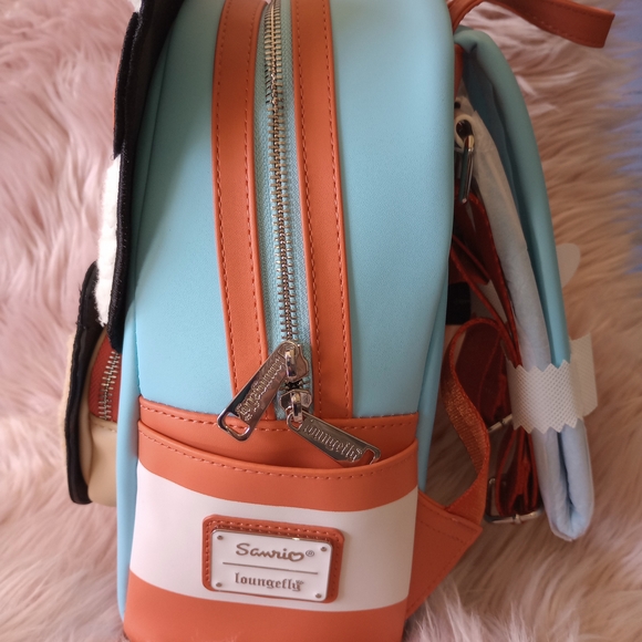 Hello Kitty & Tiny Chum Bear Sherpa Mini Backpack - Picture 6 of 6